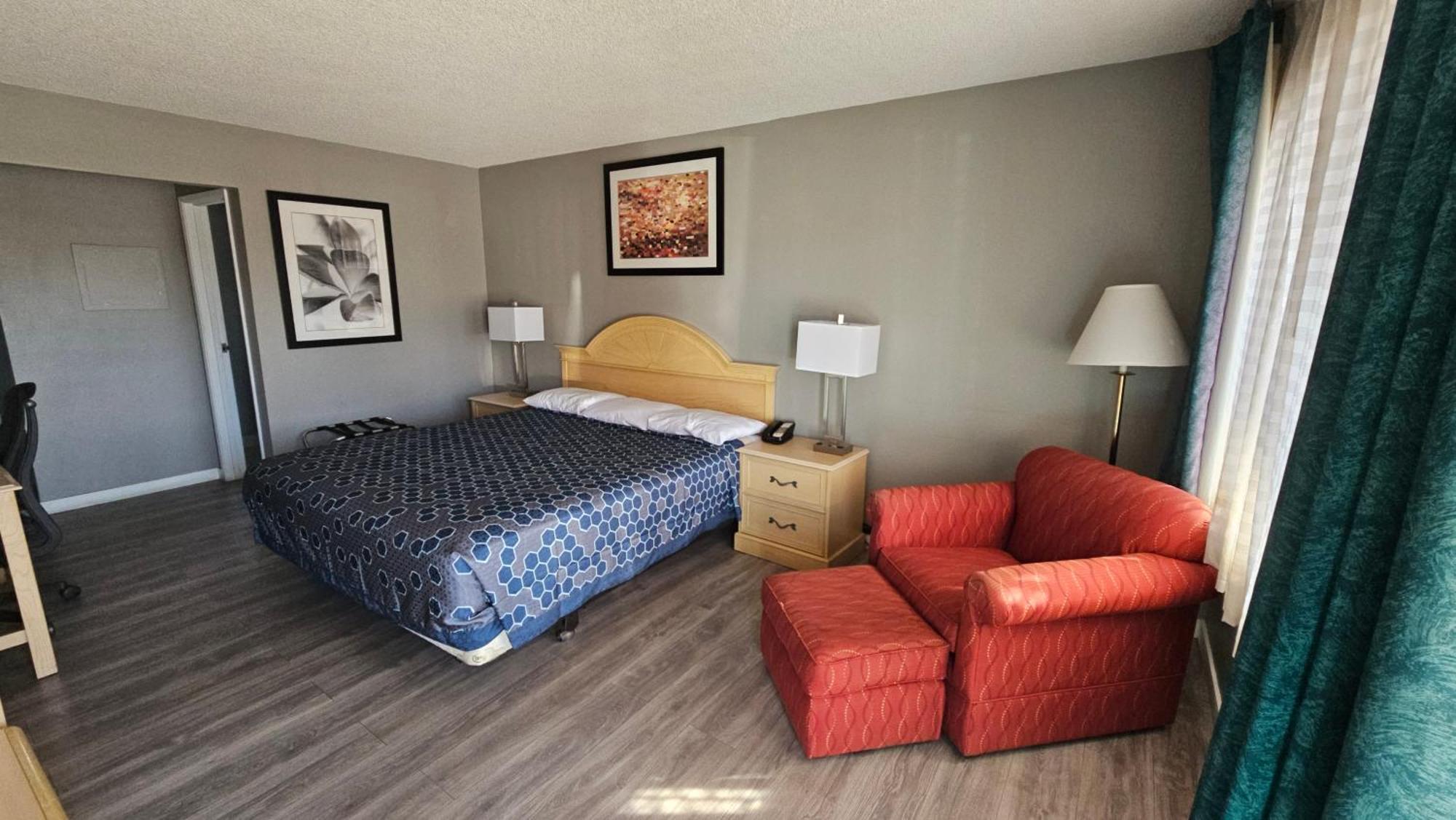 Heritage Inn Милпитас Екстериор снимка